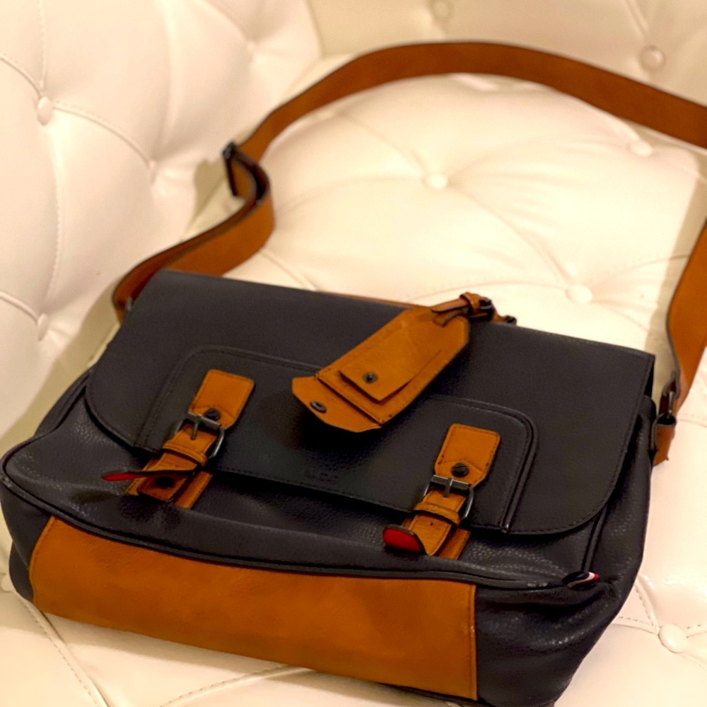 ALDO Messenger Bag